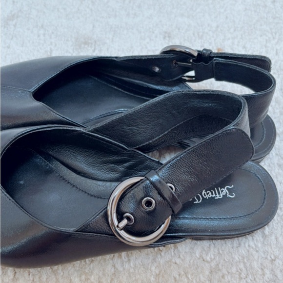 NEW Jeffrey Campbell Scone Slingback Pointed Toe Flat Black Leather Size 6.5 - Picture 5 of 8